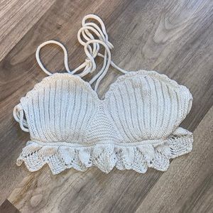 NEVER WORN Urban Outfitters “Valentina Knit Convertable Bra Top”
